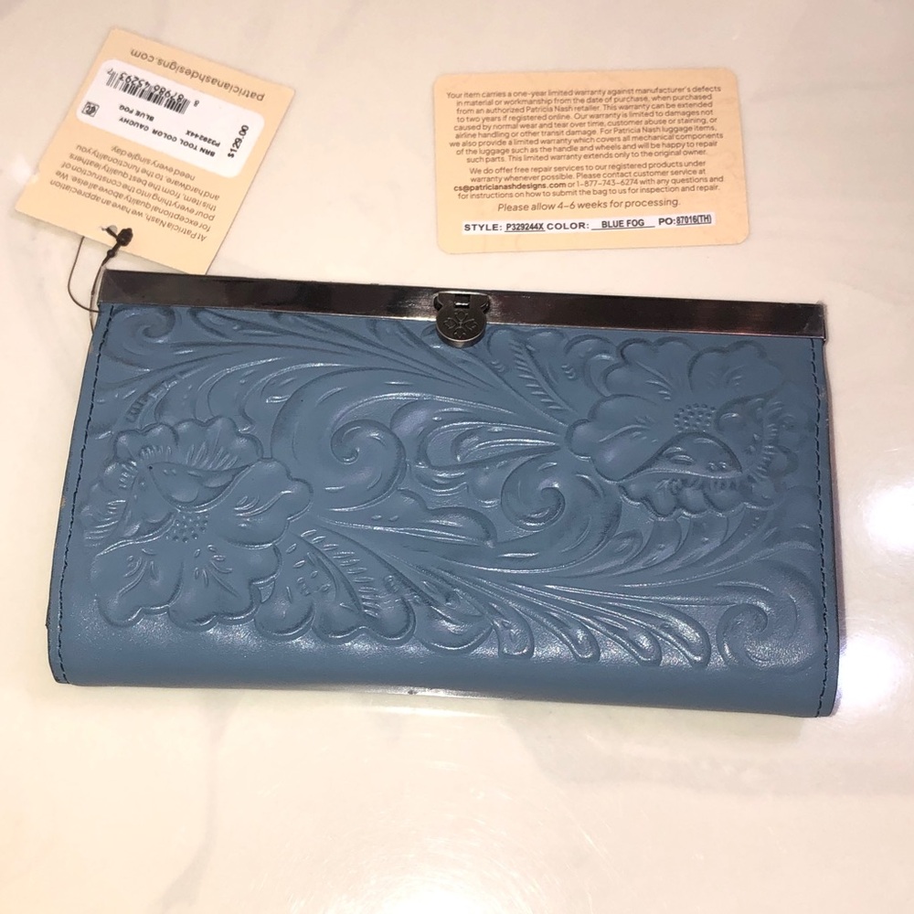 Patricia Nash Burnished Tooled Leather Cauchy Wallet Color Blue Fog NWT & Card - Picture 2 of 16